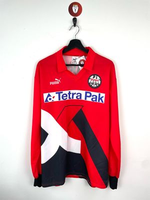 Eintracht Frankfurt 1993-94 home shirt