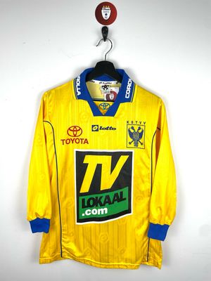 Sint-Truiden VV 2000-01 home shirt