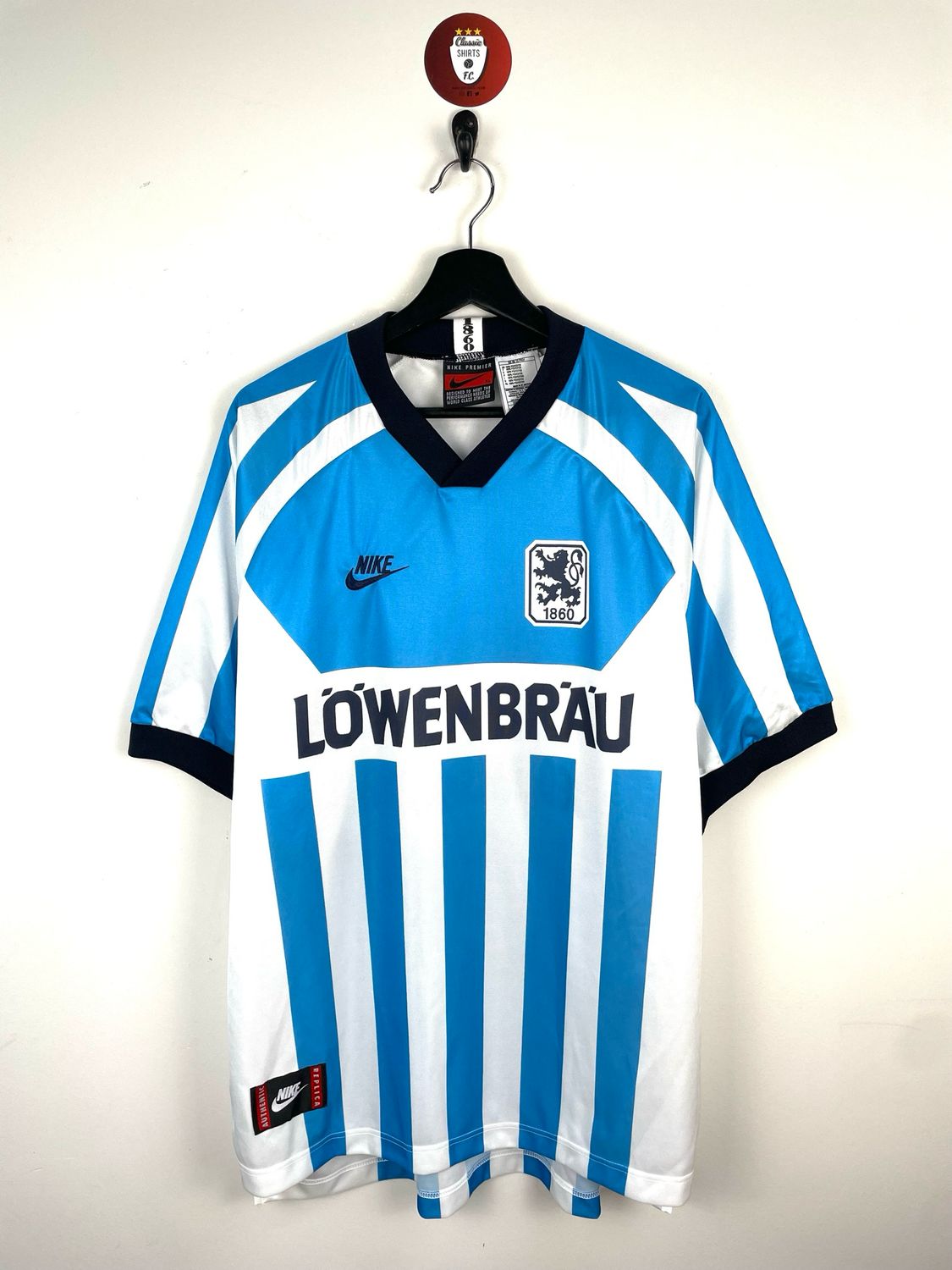 1860 Munich 1995-96 home shirt