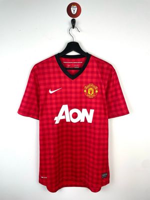 Manchester United 2012-13 home shirt
