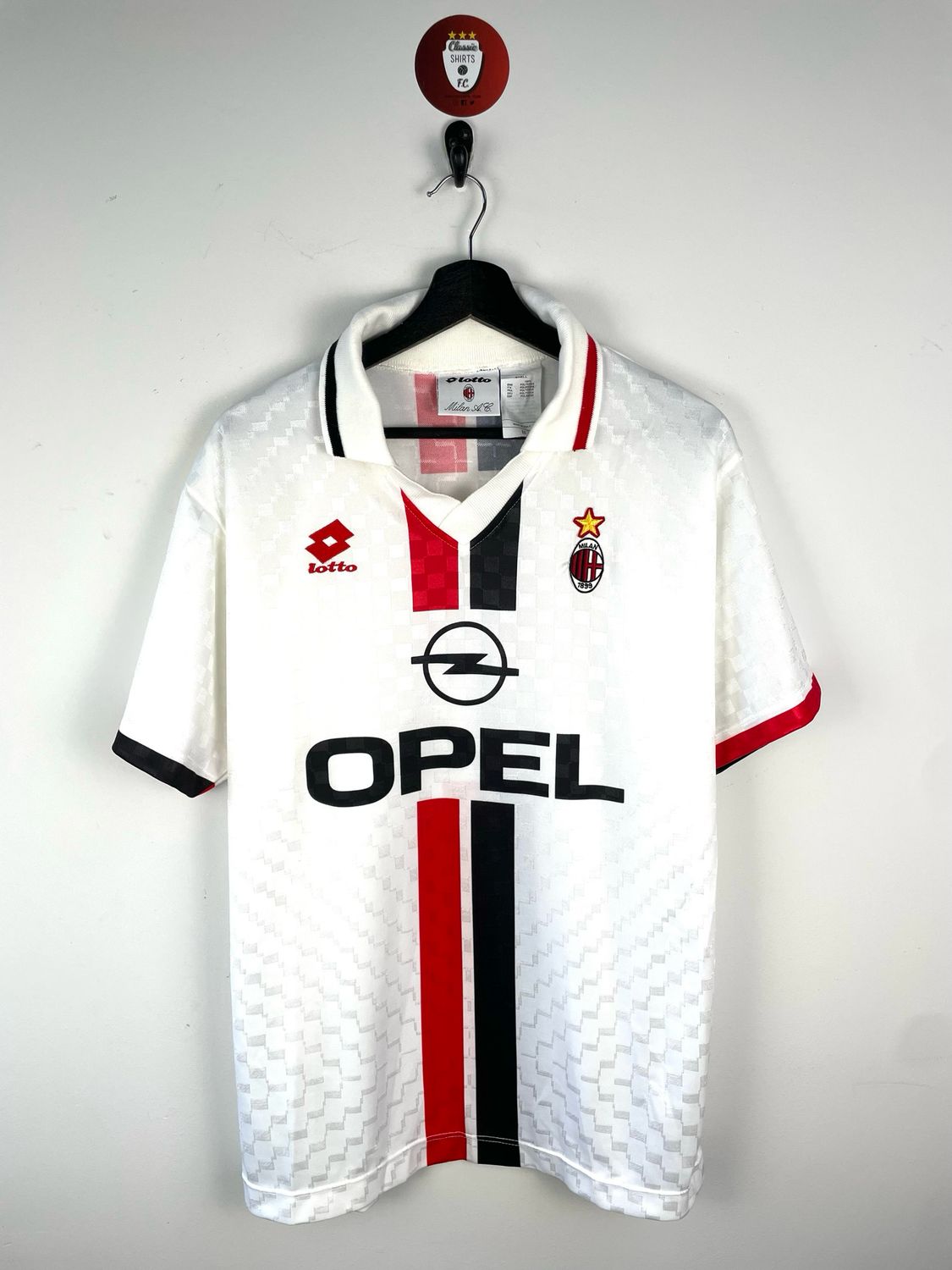 AC Milan 1995-96 away shirt