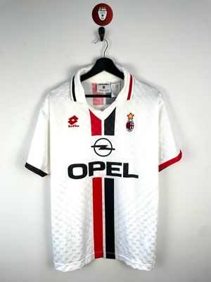 AC Milan 1995-96 away shirt