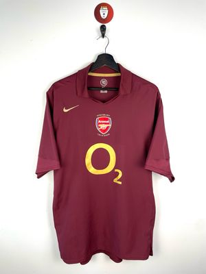 Arsenal 2005-06 home shirt