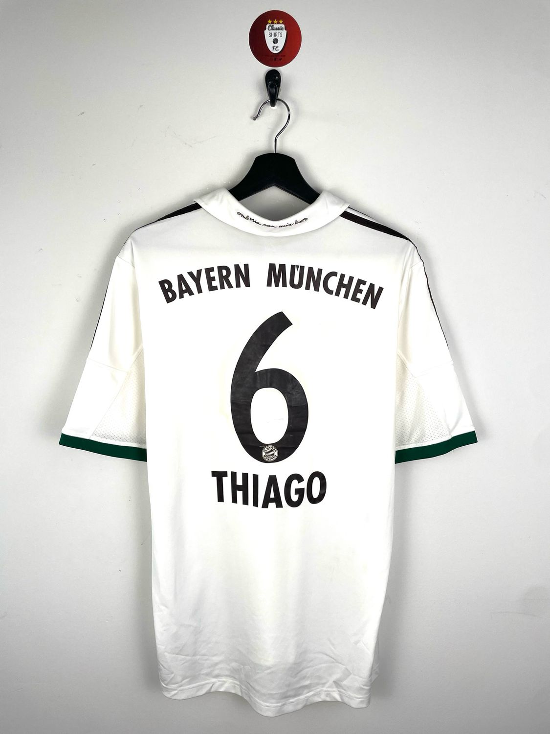 Bayern Munich 2013–14 Thiago Away Shirt