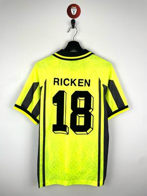 Borussia Dortmund 1996-97 Home Shirt Ricken #18