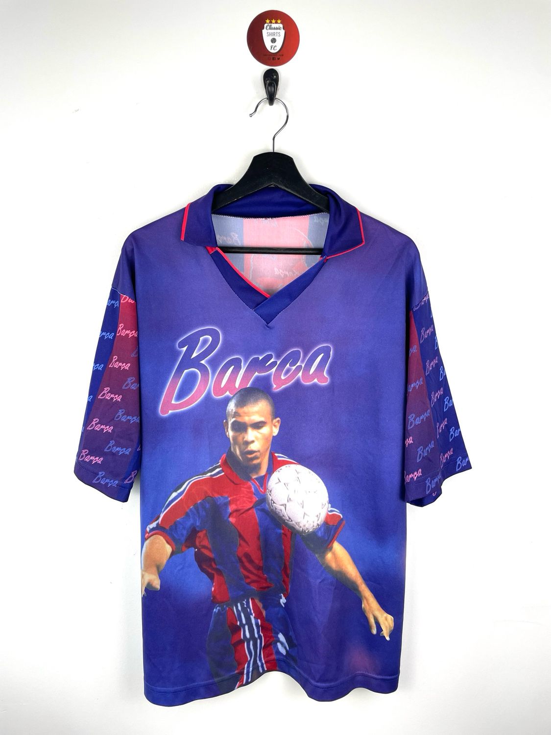 Ronaldo R9 Barca Bootleg Shirt