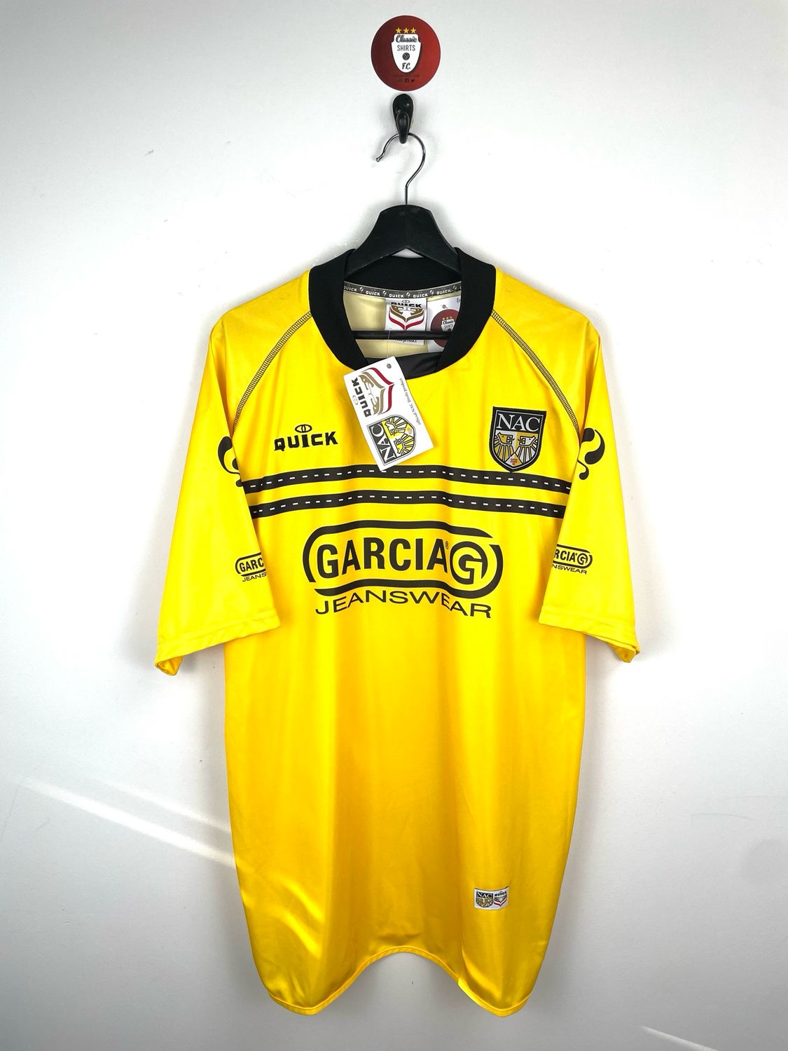Nac Breda 2003-04 home shirt