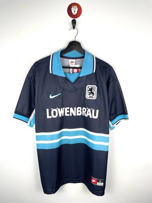 1860 Munich 1997-98 Away shirt