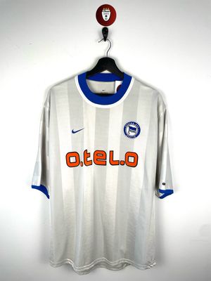 Hertha BSC 2000-01 Away Shirt