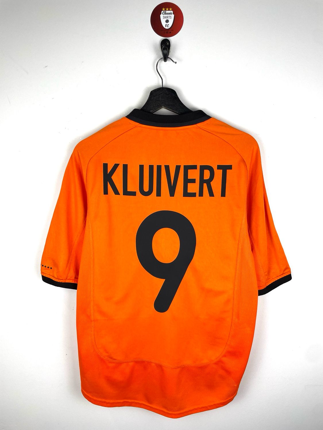 Holland 2000-02 home shirt Kluivert #9