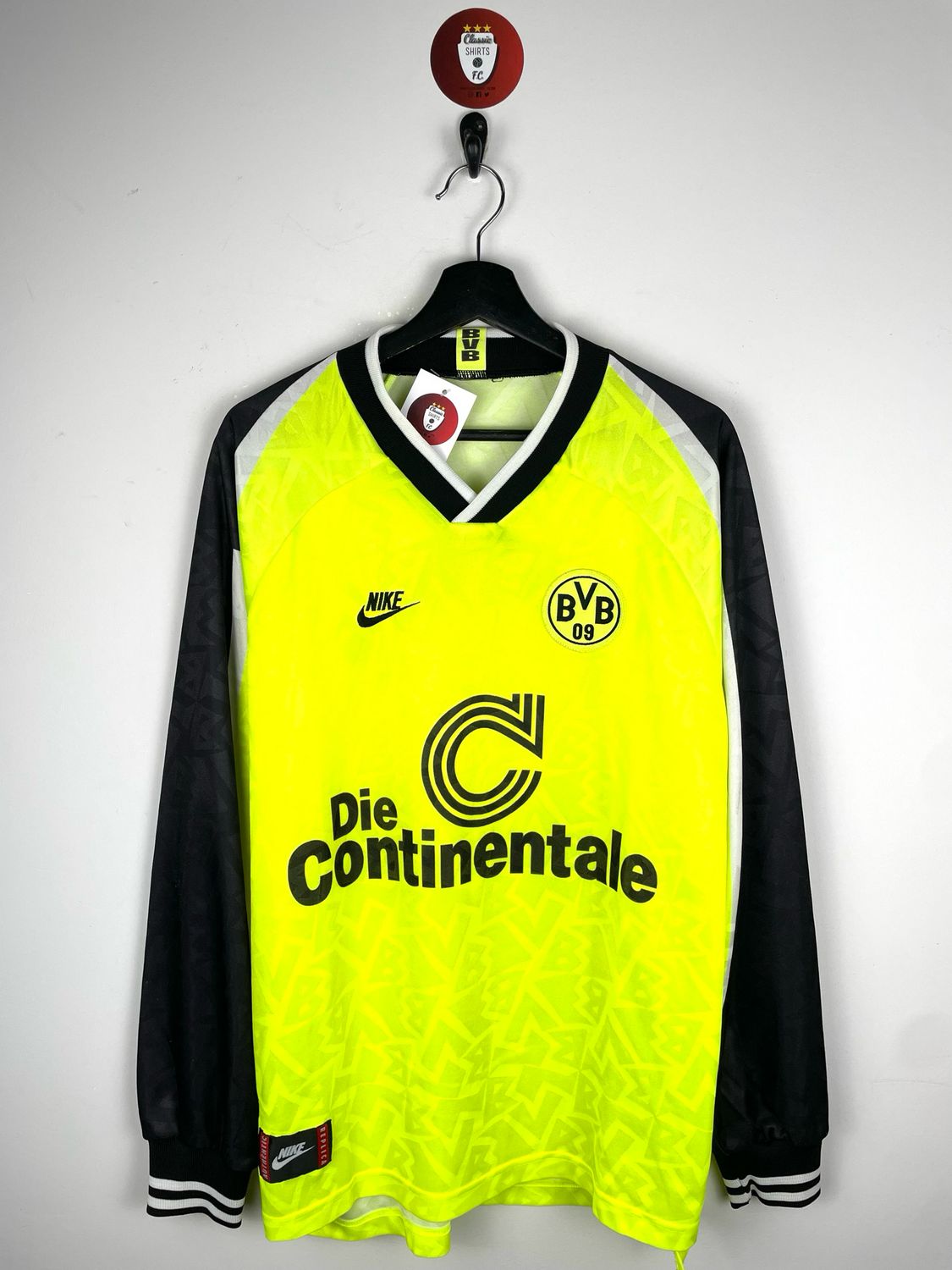Borussia Dortmund 1995-96 Home Shirt Longsleeves