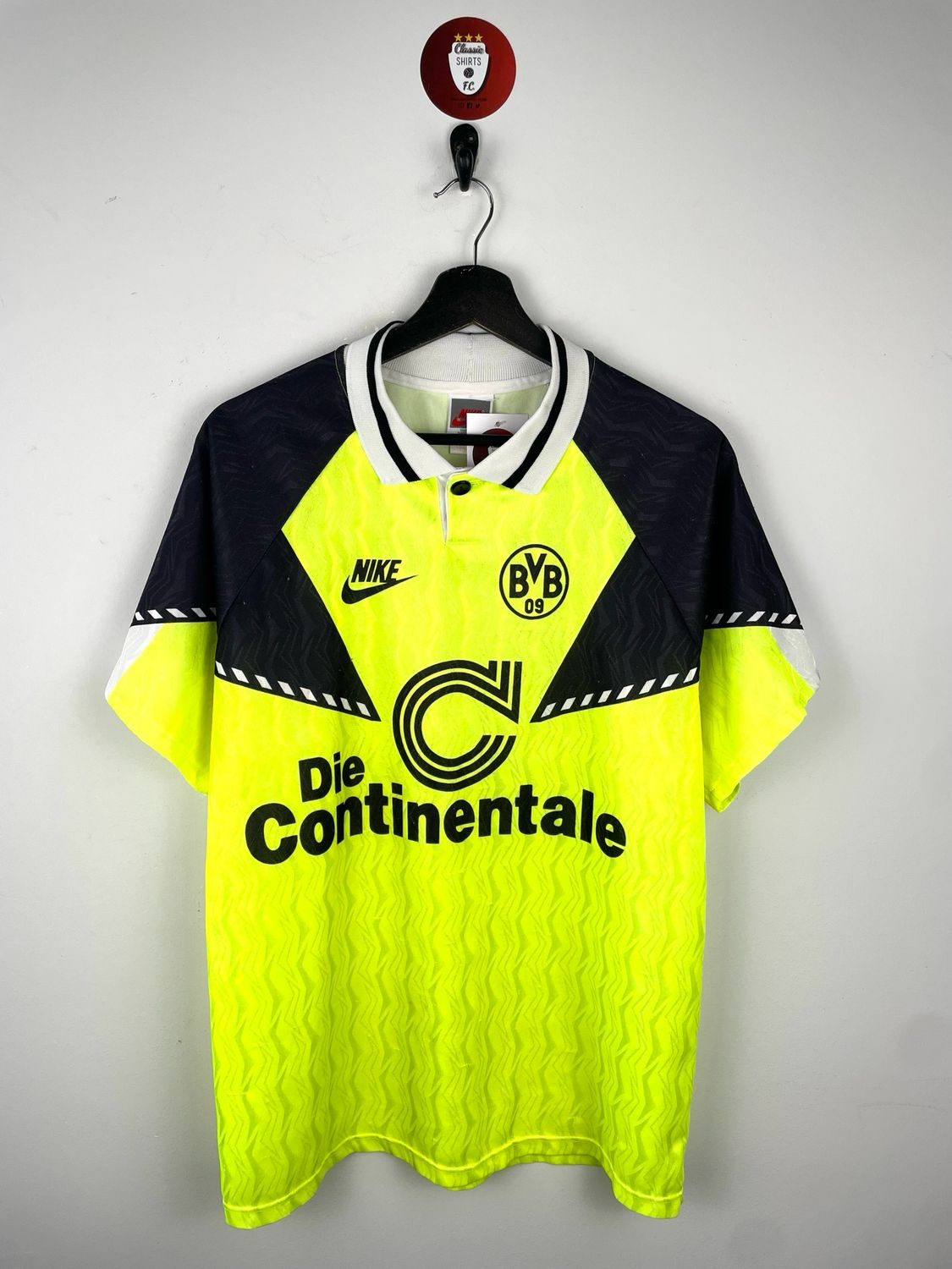 Borussia Dortmund 1990-91 Home Shirt.