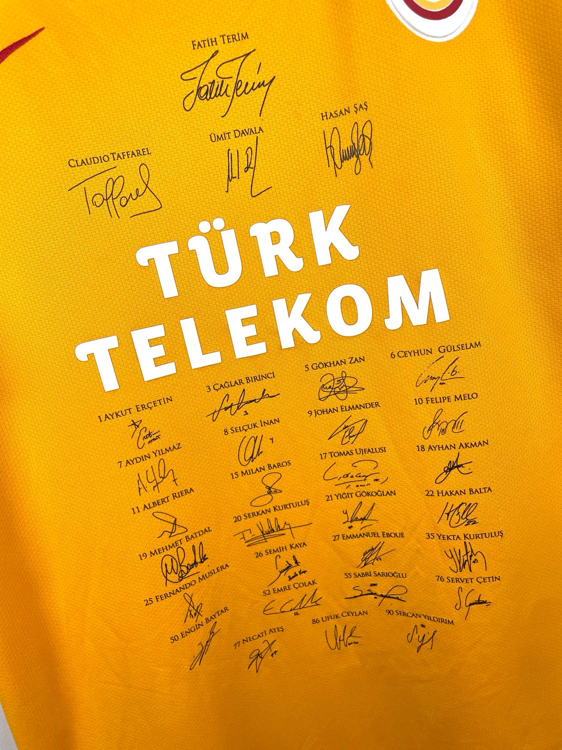 Galatasaray 2011-12 'Squad Signed' Third Shirt