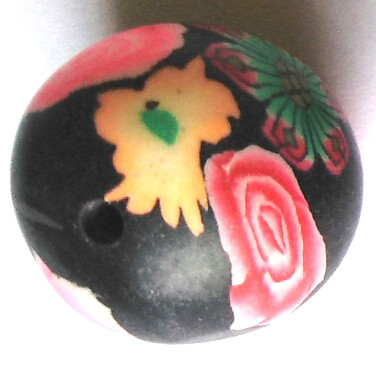 001:  Fimo Round 18mm (6pieces)