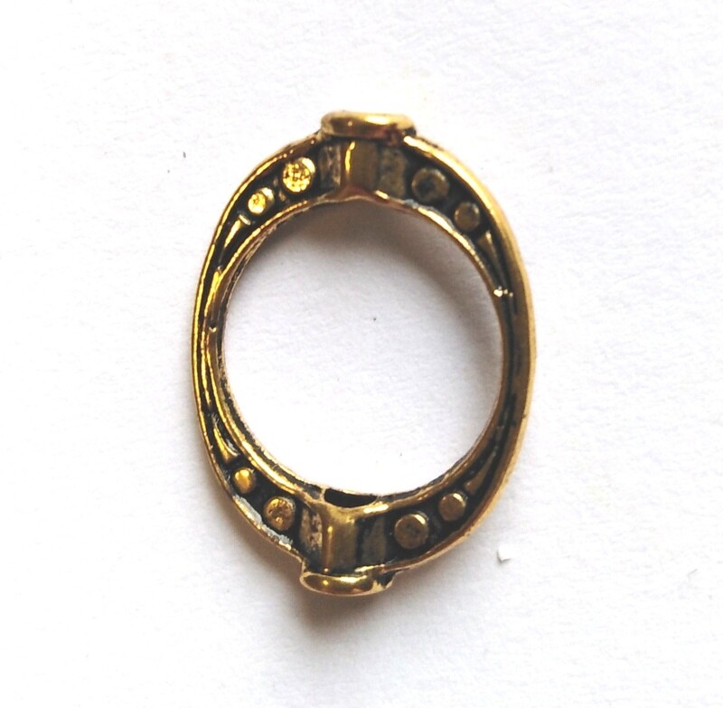 Leather spacer(20)