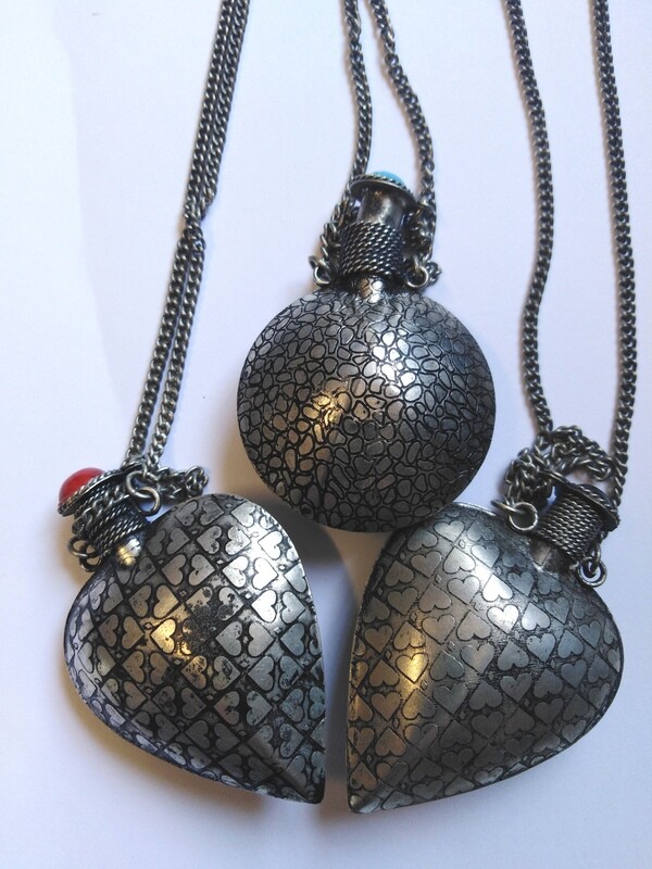 Pendant poison