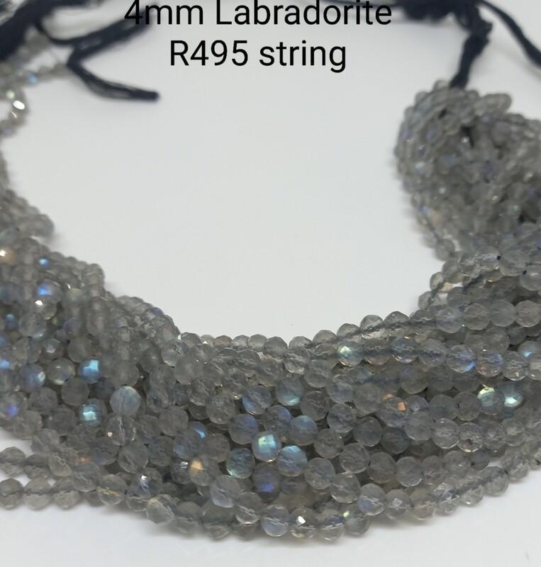 Labradorite Round 4mm