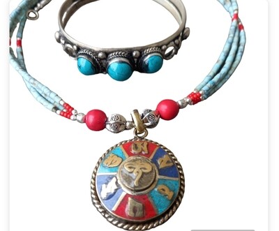 Jewellery/Wholesale &amp; retail