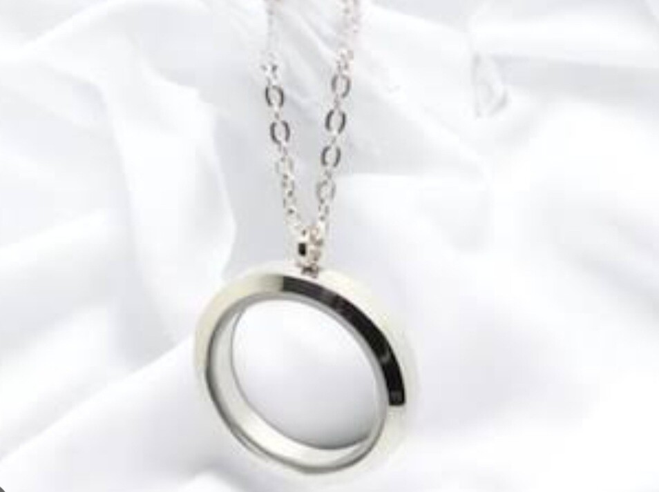 Glass locket 30mm