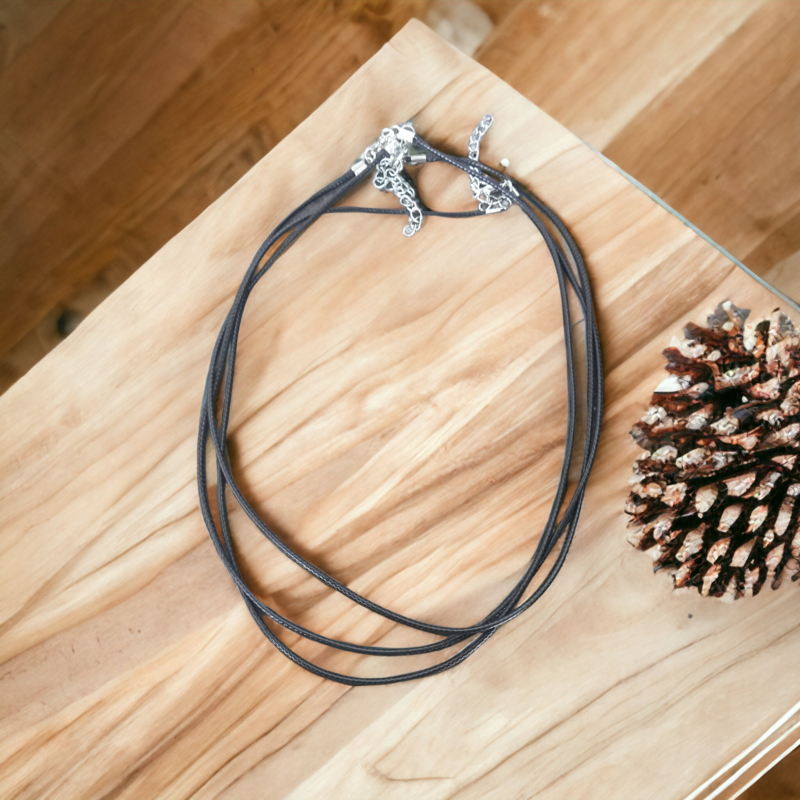 Black nylon necklace 