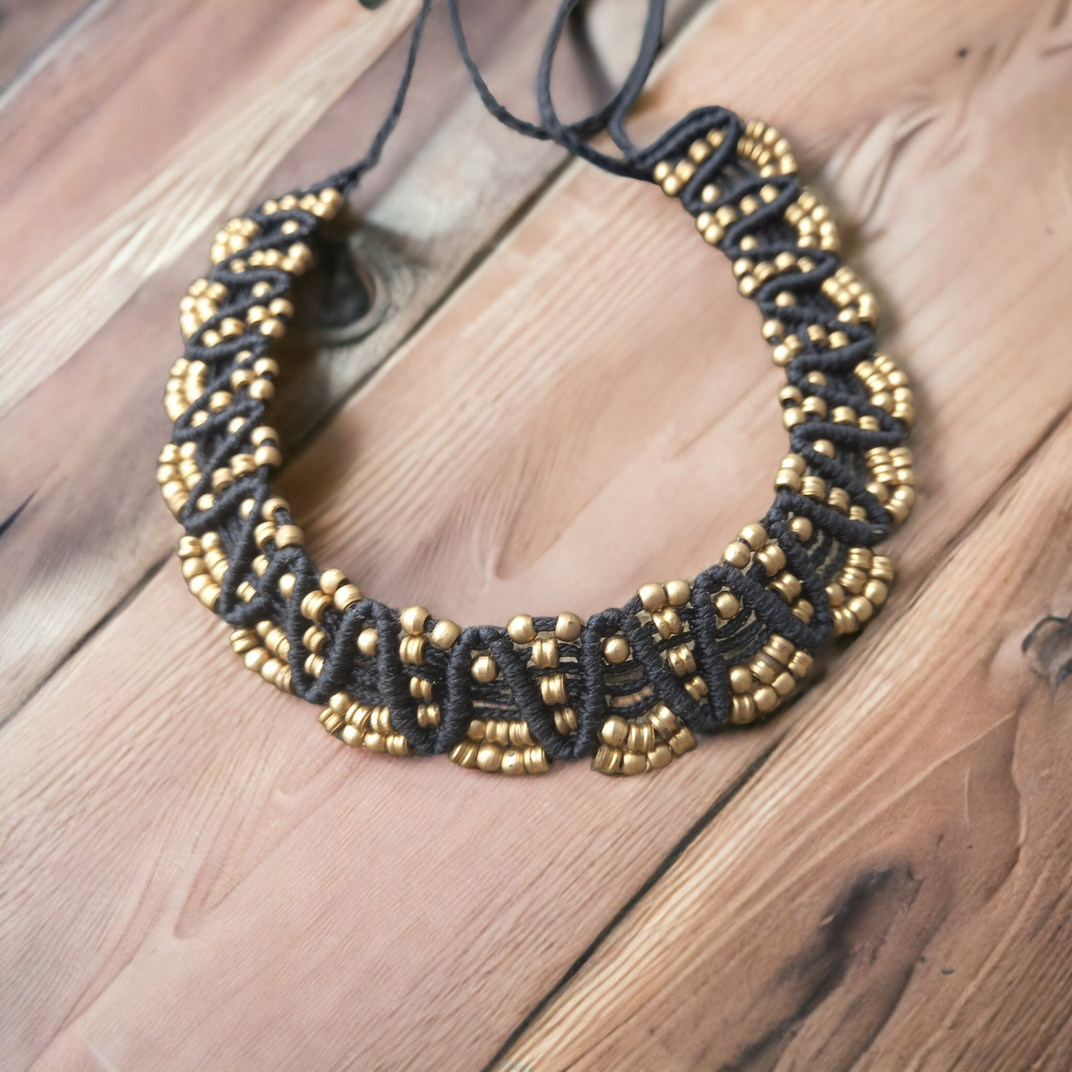 Macrame:Necklace brass beads