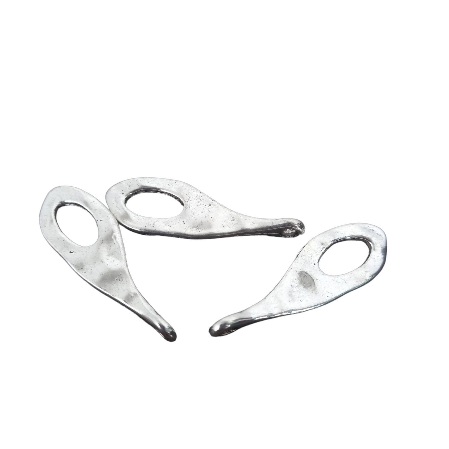 Loop02: Silver  (35x15mm)10 pieces