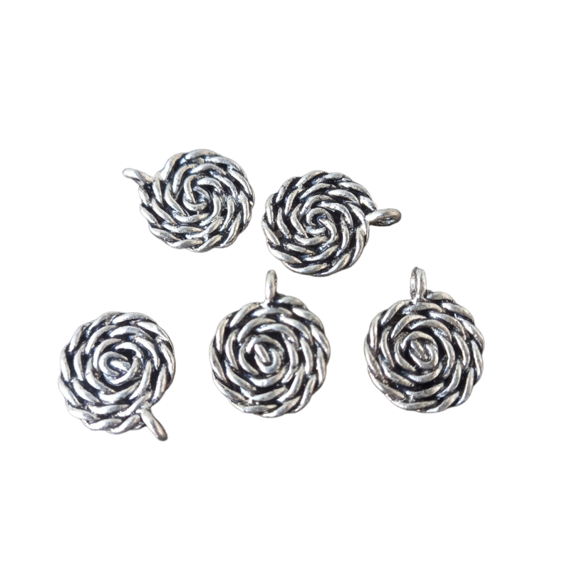 Charm Circle (20 pieces)