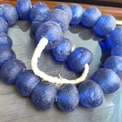 Recycled African glass(dark Blue)