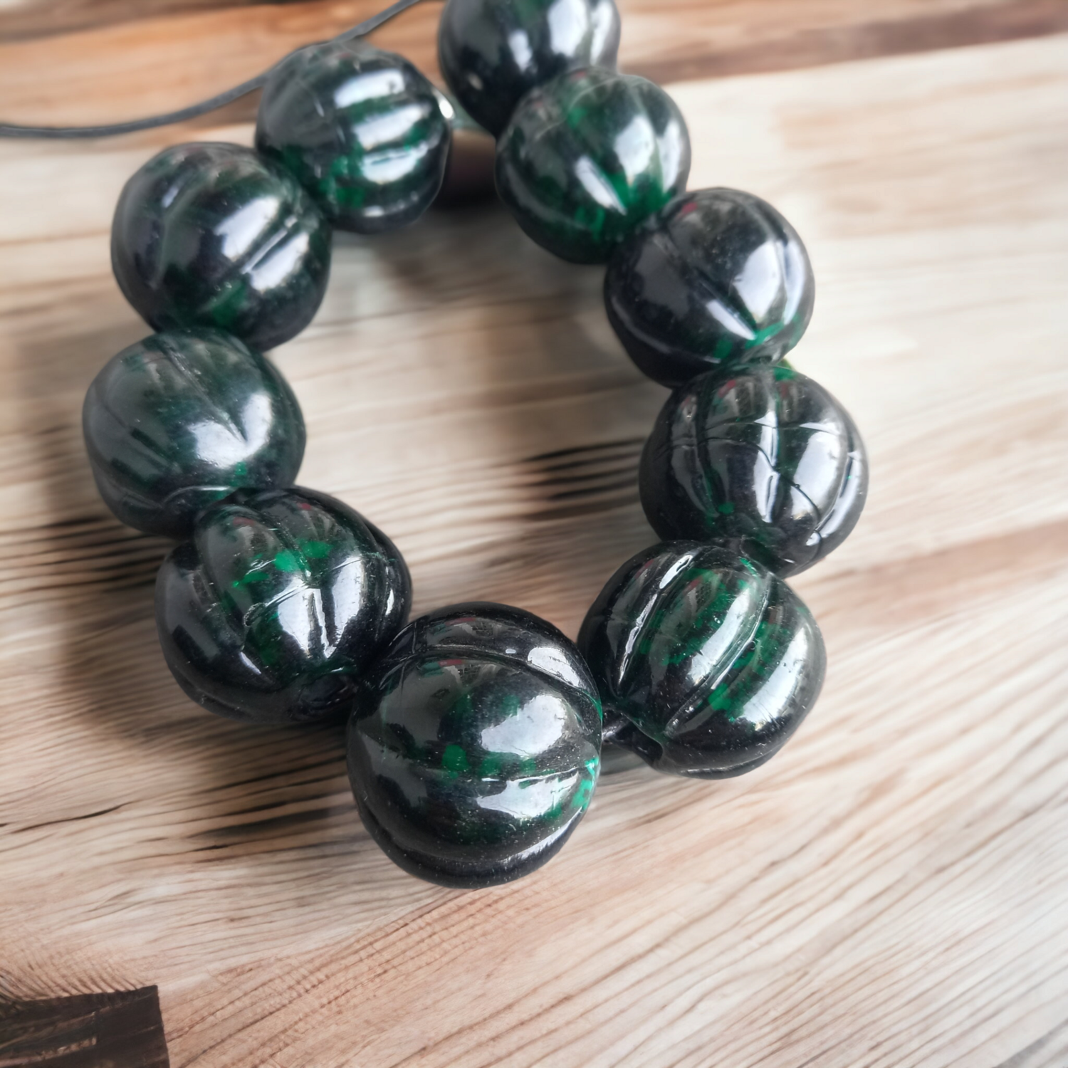 Indian round. 24mm green