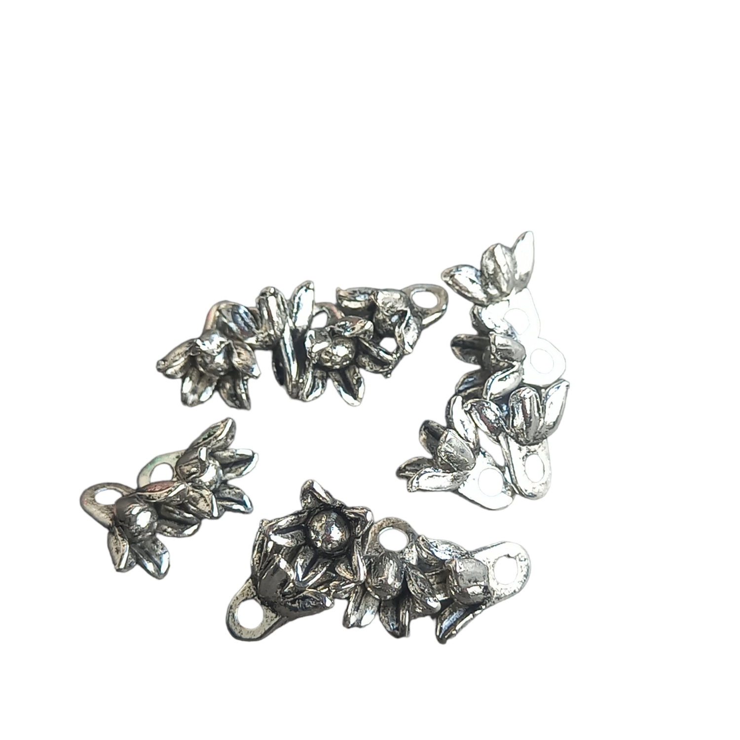 Charm/Pendant Flower 06(100)