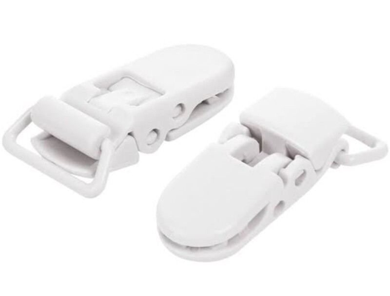Pacifier clip(1)white