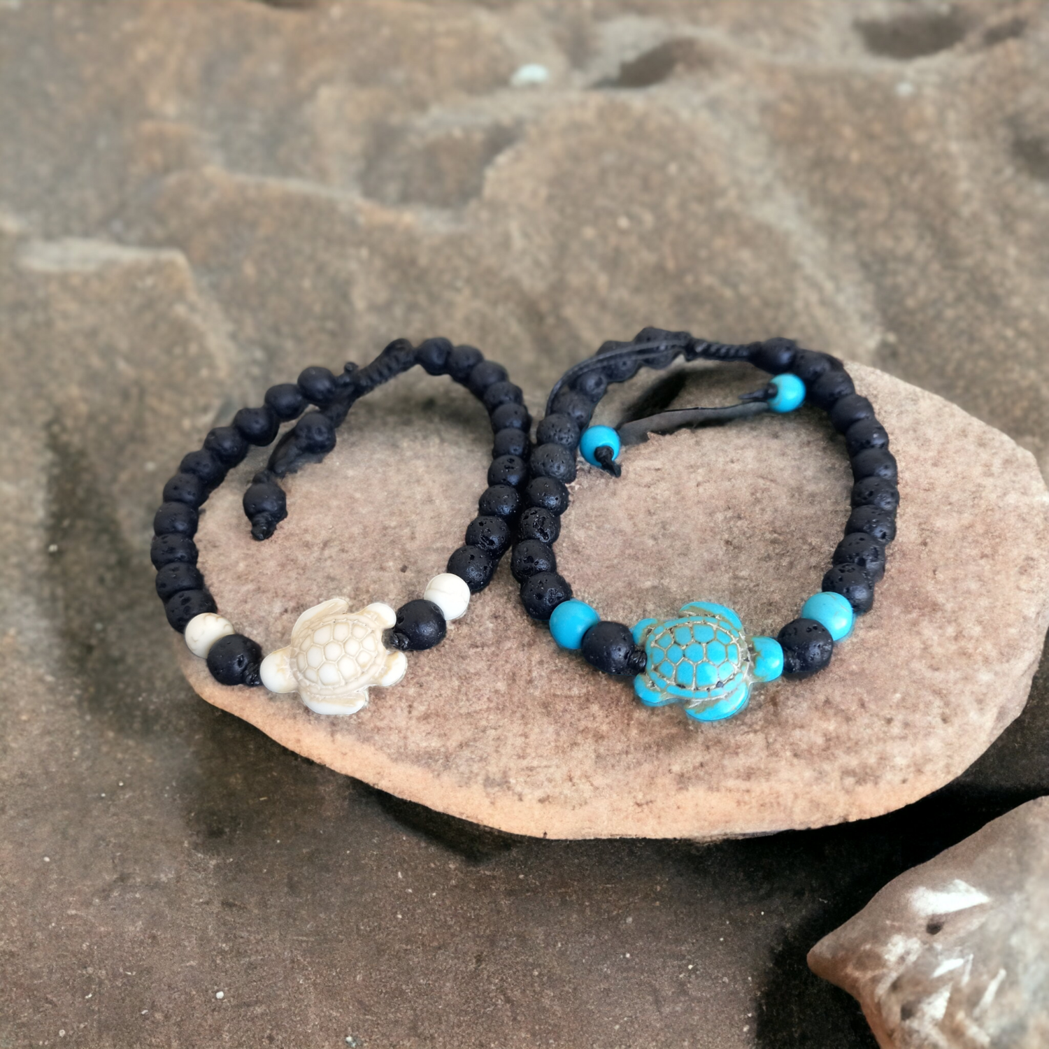 Turtle. Howlite &amp; lava(Turquoise)