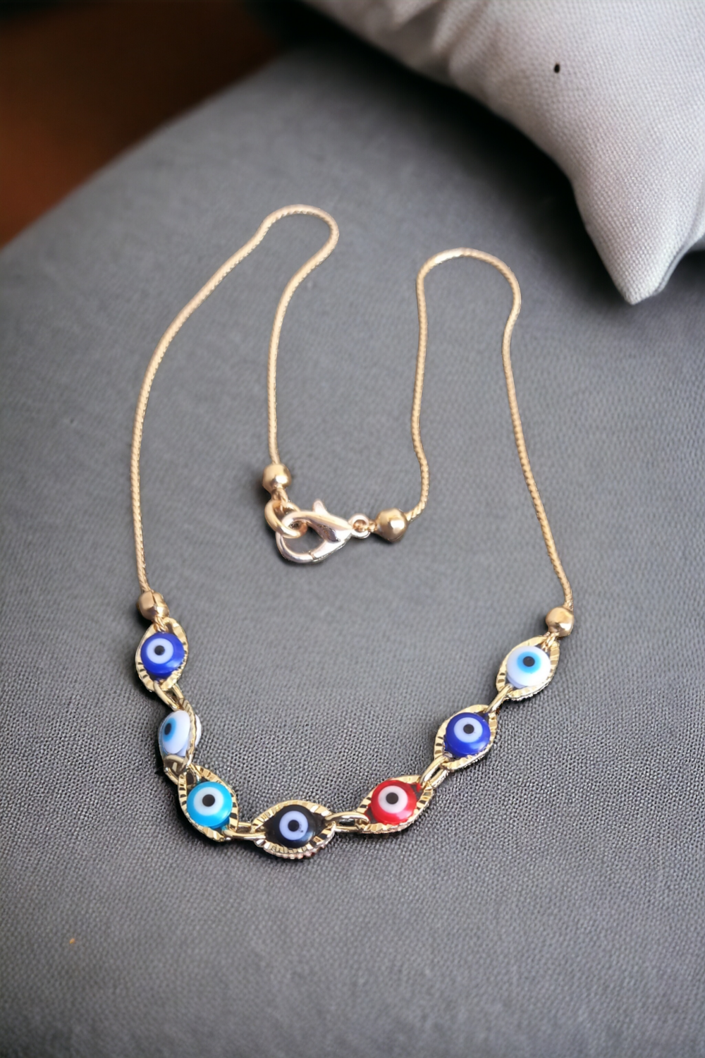Evil eye chocker 