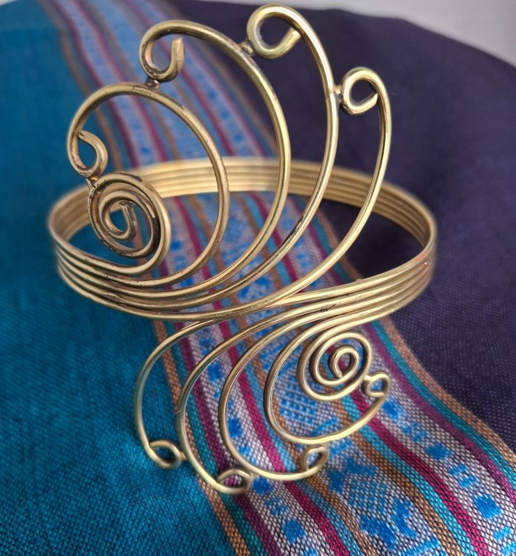 AC 001:Brass arm cuff