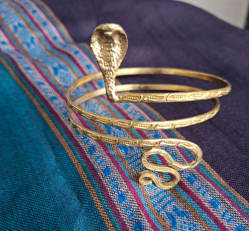 Brass arm cuff