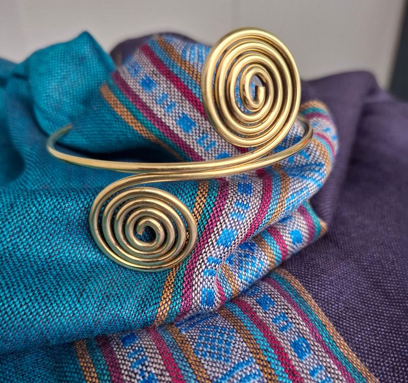 Brass arm cuff
