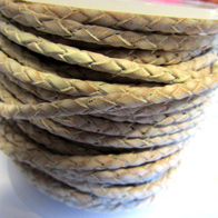BoloA34A: Antique White Braided 2.5mm (25 metres)