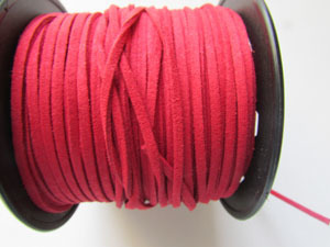 su037: Suede  3mm(100y)