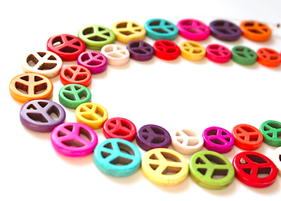 Howlite Peace Multi-Color 15mm