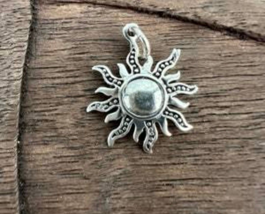 Sun pendant. 