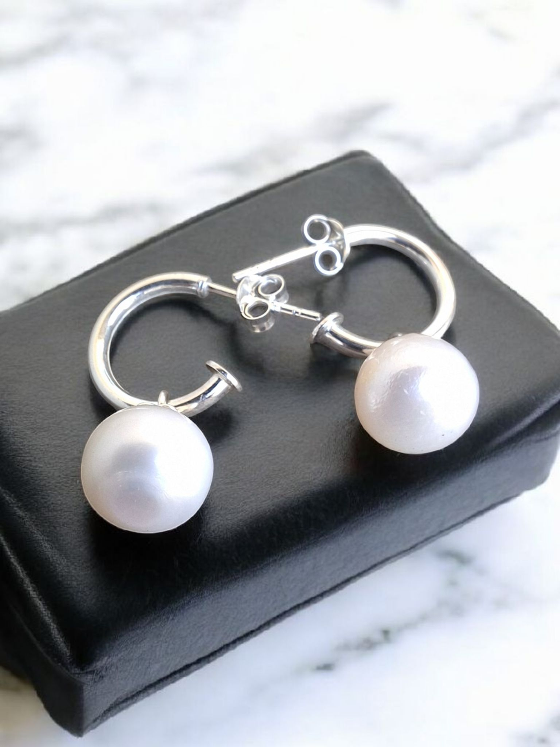 925 sterling silver hoop(freshwater pearls)
