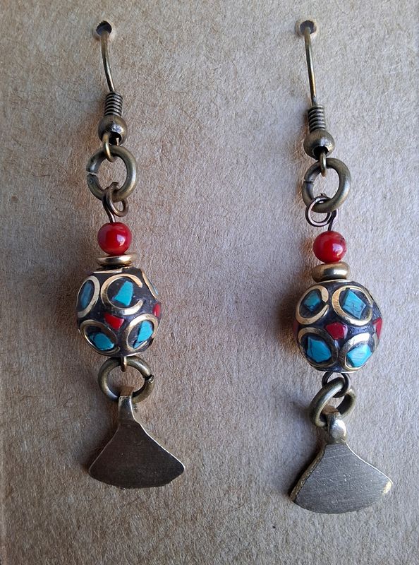 BR004: Brass &amp; Tibetan