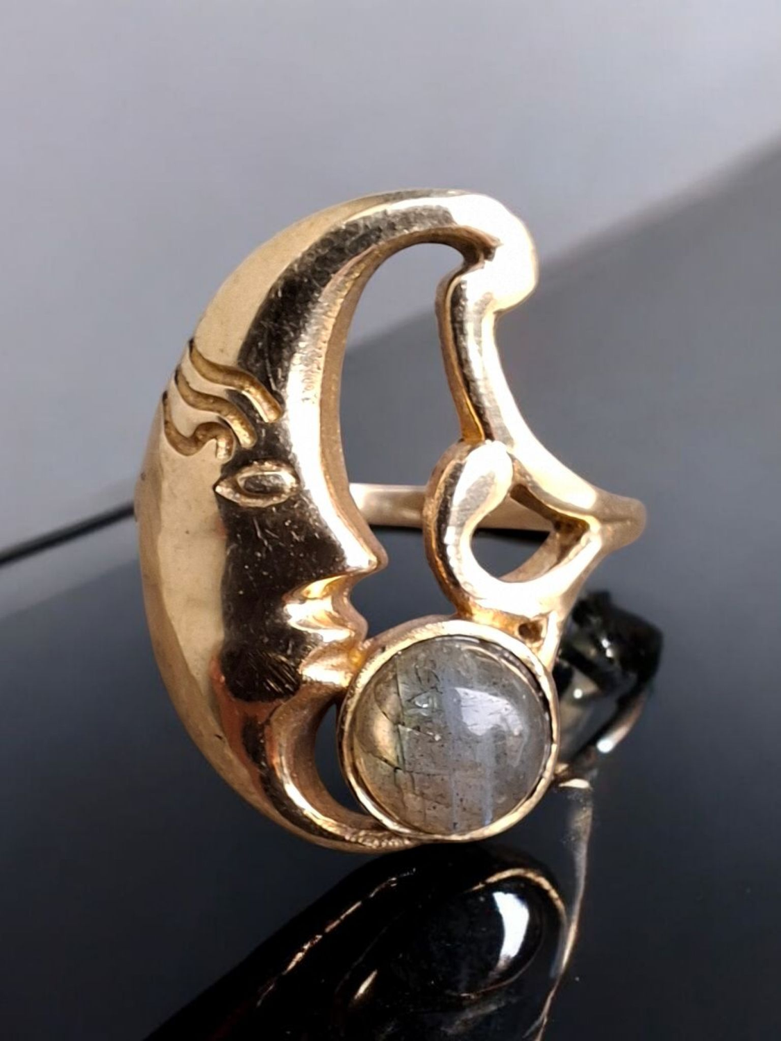 Brass moon Labradorite ring