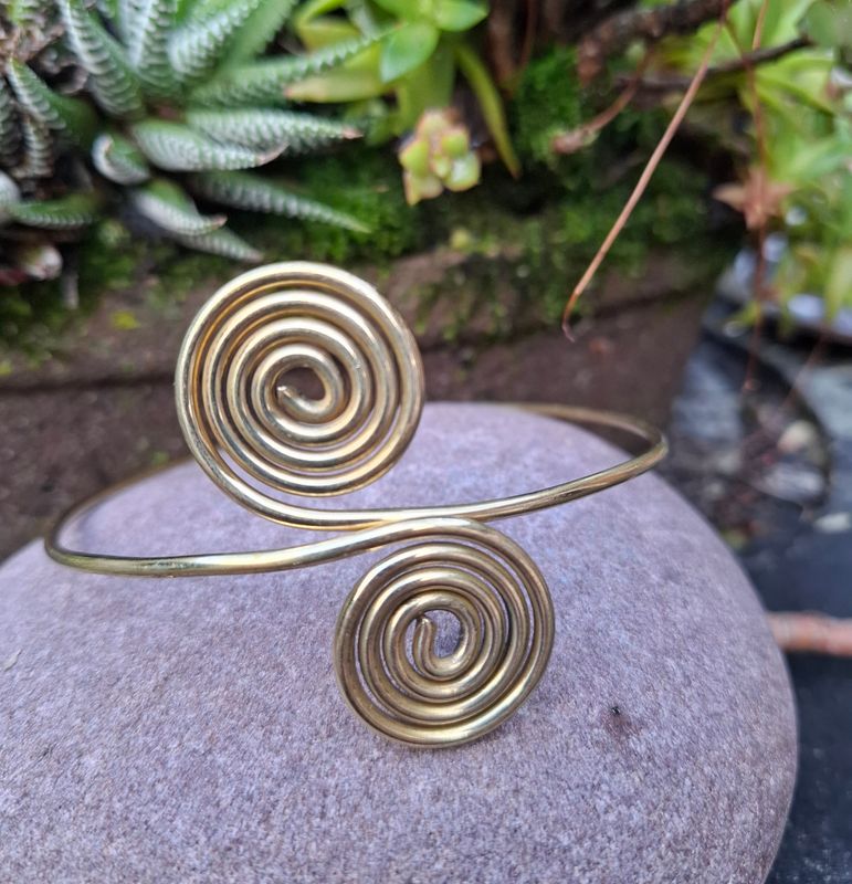 AC 001:Brass arm cuff