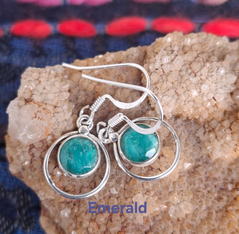 925 Sterling Siver: Emarald 