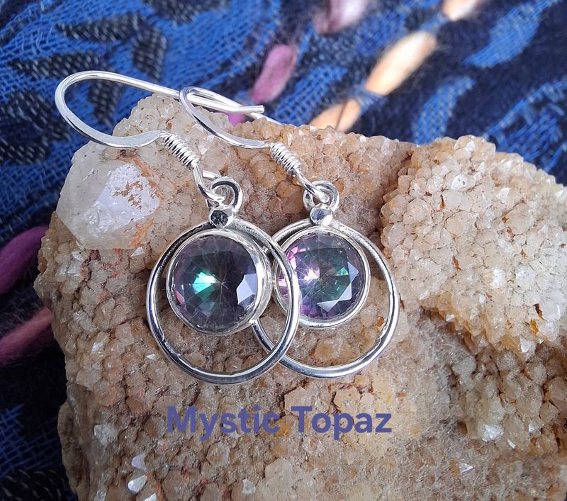 925 Sterling Siver: Mystic Topaz 