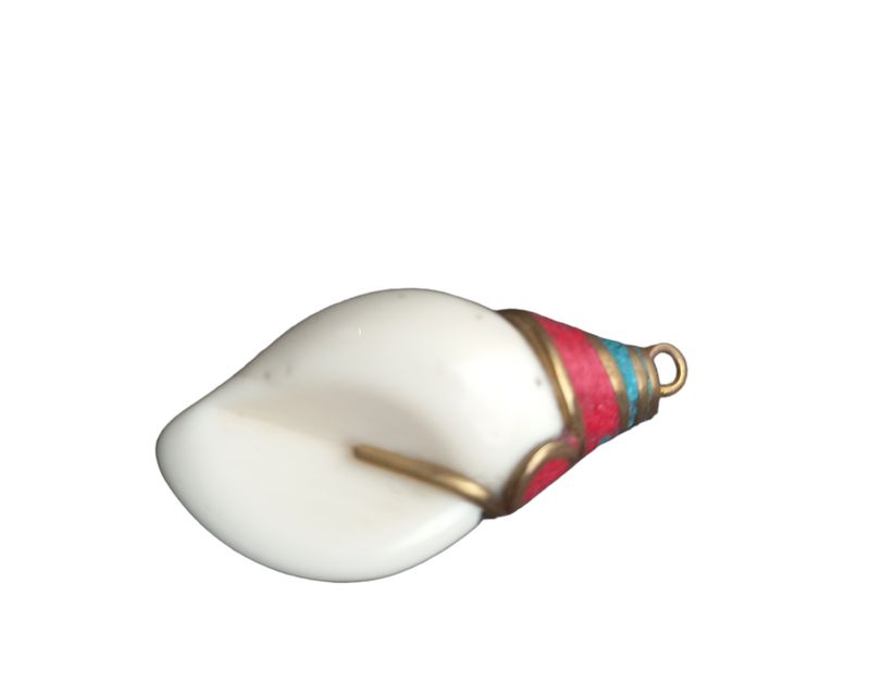 Shell pendant with Turquoise,lapis &amp; coral 45x20mm