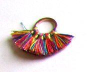 tas023: Multi-colour Tassle  (20 pieces)