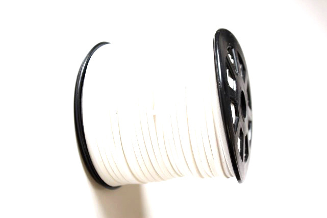 su001: Suede White/cream 3mm(100m)