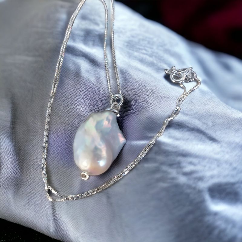 925.ss. Baroque pearl necklace